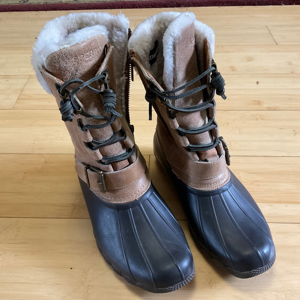Sperry Waterproof Thinsulate Duck Boot Women's Size 9